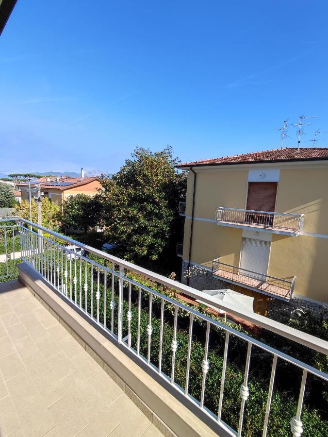 Appartamento Casa Violina Lido di Camaiore Esterno foto
